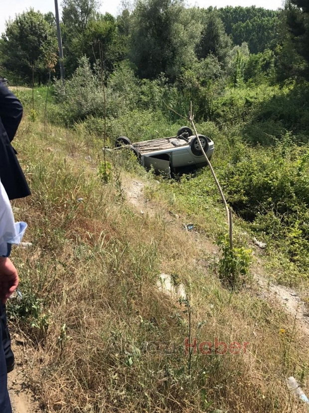 Akyazı TEM Gişelerinde Trafik Kazası