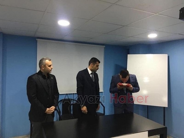 Akyazı Ülkü Ocakları İlçe Başkanlığında Devir Teslim