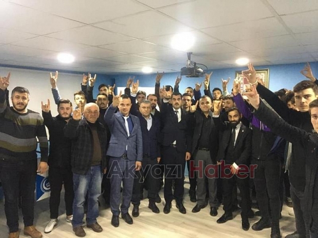 Akyazı Ülkü Ocakları İlçe Başkanlığında Devir Teslim