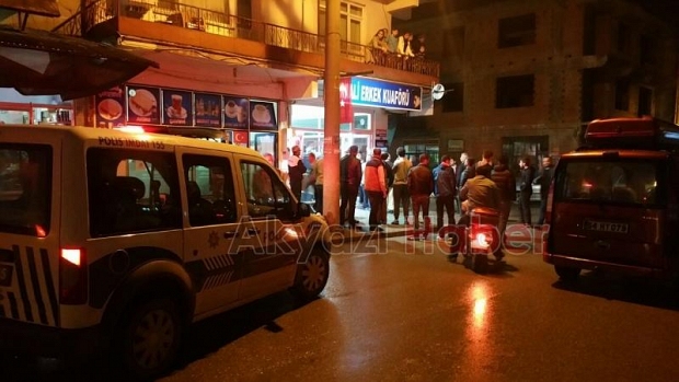 Akyazı Yeni Cami Semtinde Kavga