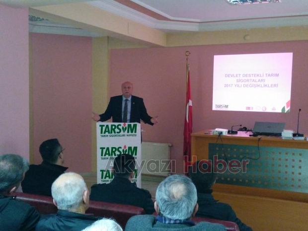 Akyazı Ziraat Odası Çiftçilerle Toplandı