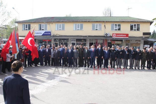 Akyazıda 23 Nisan Coşkuyla kutlandı