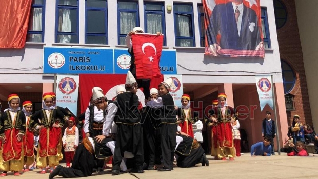 Akyazıda 23 Nisan Coşkuyla kutlandı