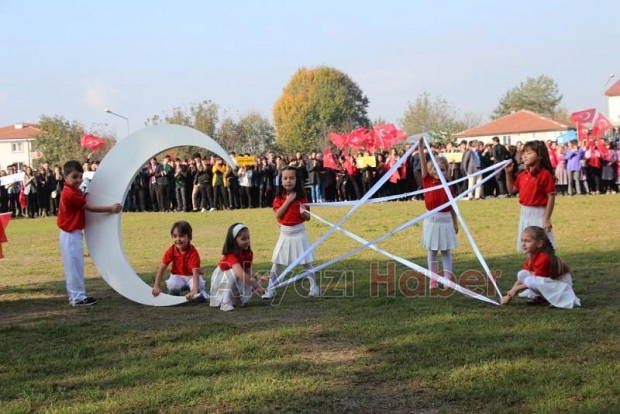Akyazıda 29 Ekim Coşkusu