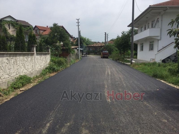 Akyazı'da asfalt doludizgin