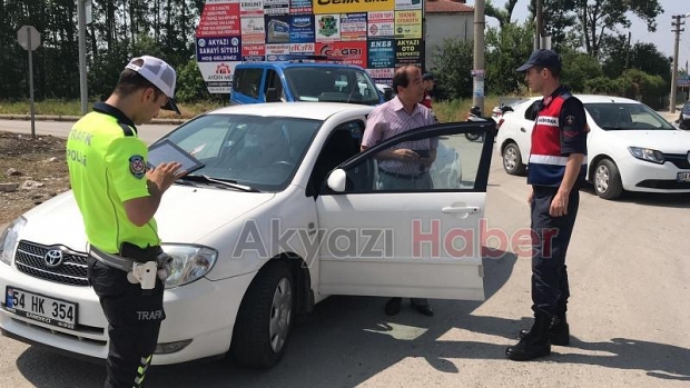 Akyazıda Bayram Denetimleri Arttı