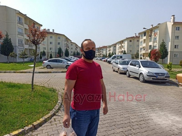 Akyazıda Ekmek Dağıtımı Başladı