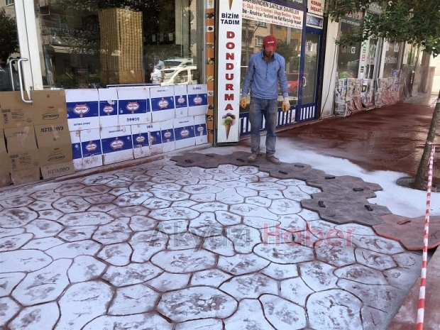 Akyazı’da İlçe Merkezi Yenileniyor
