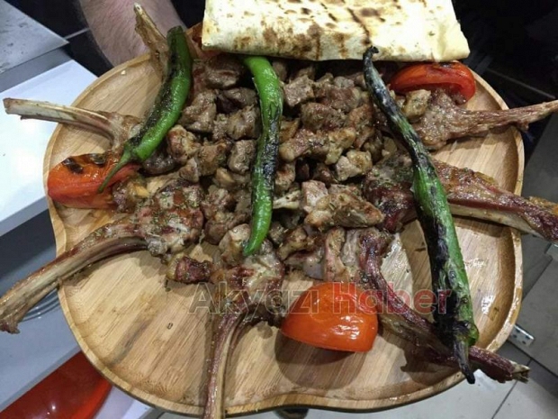Akyazı’da İlk ve Tek Kilo İşi Et Hizmeti