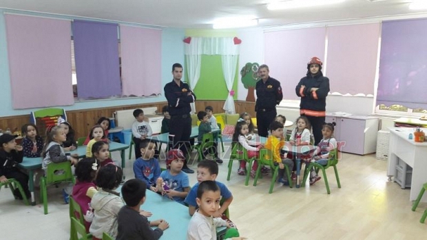 Akyazıda İtfaiye Haftası Etkinliği