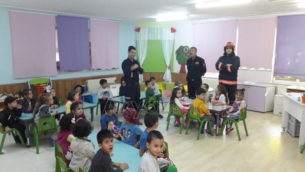 Akyazıda İtfaiye Haftası Etkinliği