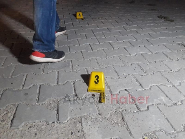 Akyazıda kanlı gece