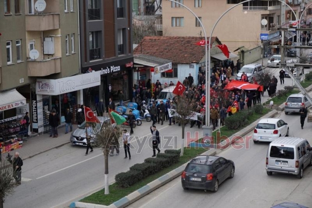   Akyazı’da Mehmetçiğe Destek Yürüyüşü Düzenlendi