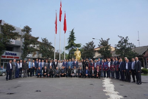 Akyazıda Muhtarlar Günü Kutlandı