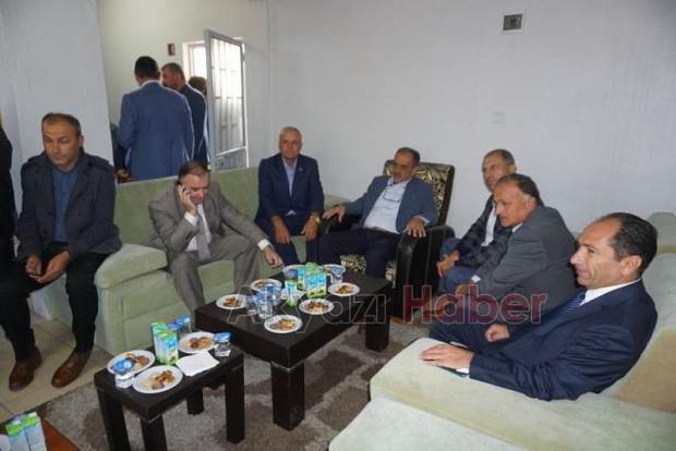 Akyazıda Muhtarlar Günü Kutlandı