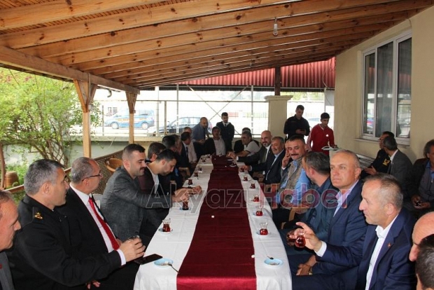 Akyazıda Muhtarlar Günü Kutlandı