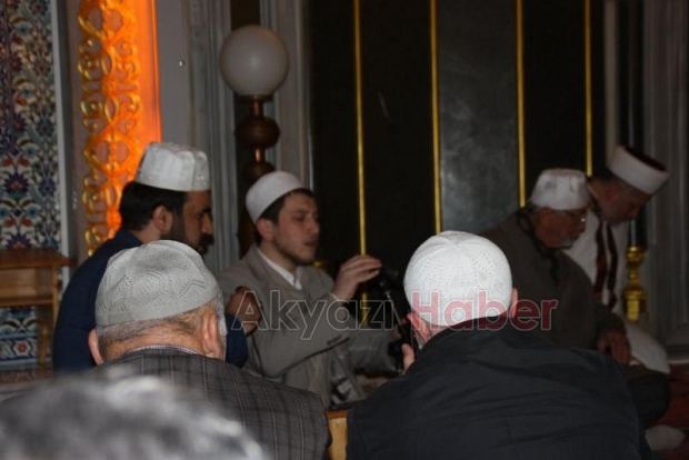 Akyazı’da Regaip Kandili Çoşkusu