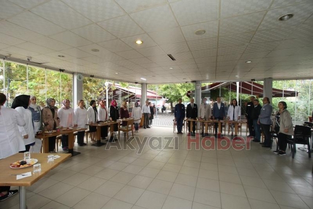 Akyazıda sağlıklı yaşam için yürüdüler