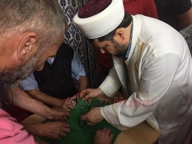 Akyazıda Sakalı Şerif e yoğun ilgi