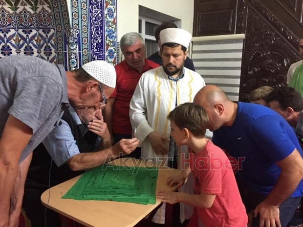 Akyazıda Sakalı Şerif e yoğun ilgi
