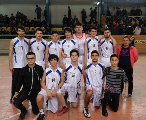 Akyazı’da şampiyon Konuralp 