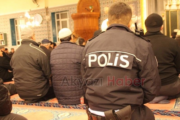 Akyazıda Şehitler İçin Hatim ve Dualar Okundu