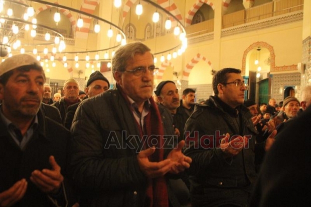 Akyazıda Şehitler İçin Hatim ve Dualar Okundu
