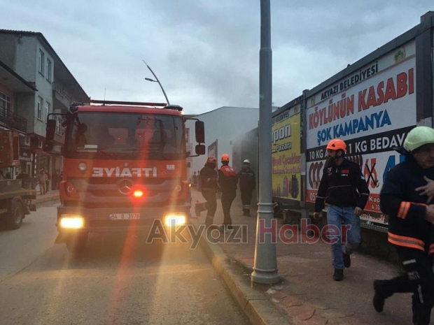 Akyazıda Trafo Yangını