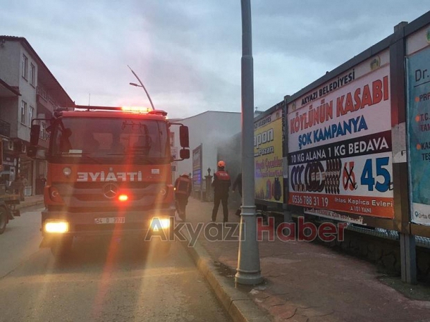 Akyazıda Trafo Yangını