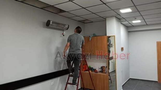 Akyazılı berberler açılışa hazır