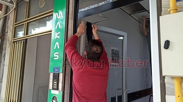 Akyazılı berberler açılışa hazır
