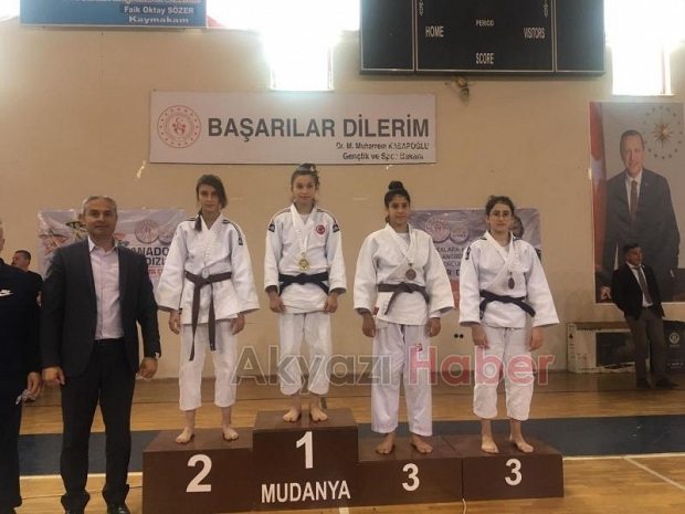 Akyazılı judocular 3 de 3 yaptı