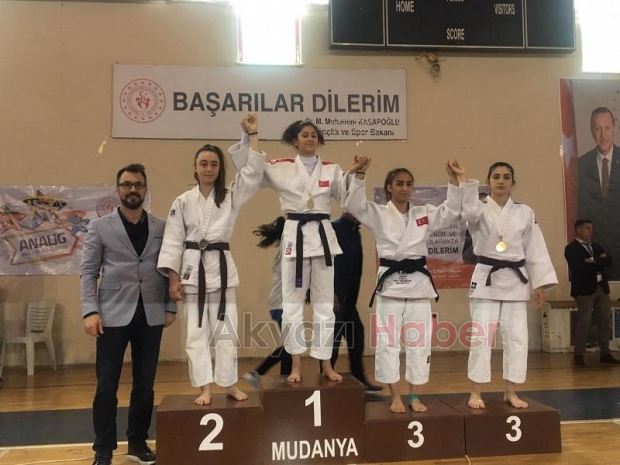 Akyazılı judocular 3 de 3 yaptı