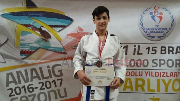 Akyazılı Judocular Finale Katılacak