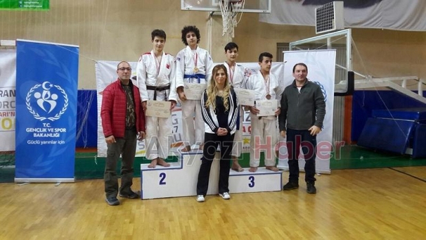 Akyazılı Judocular Finale Katılacak