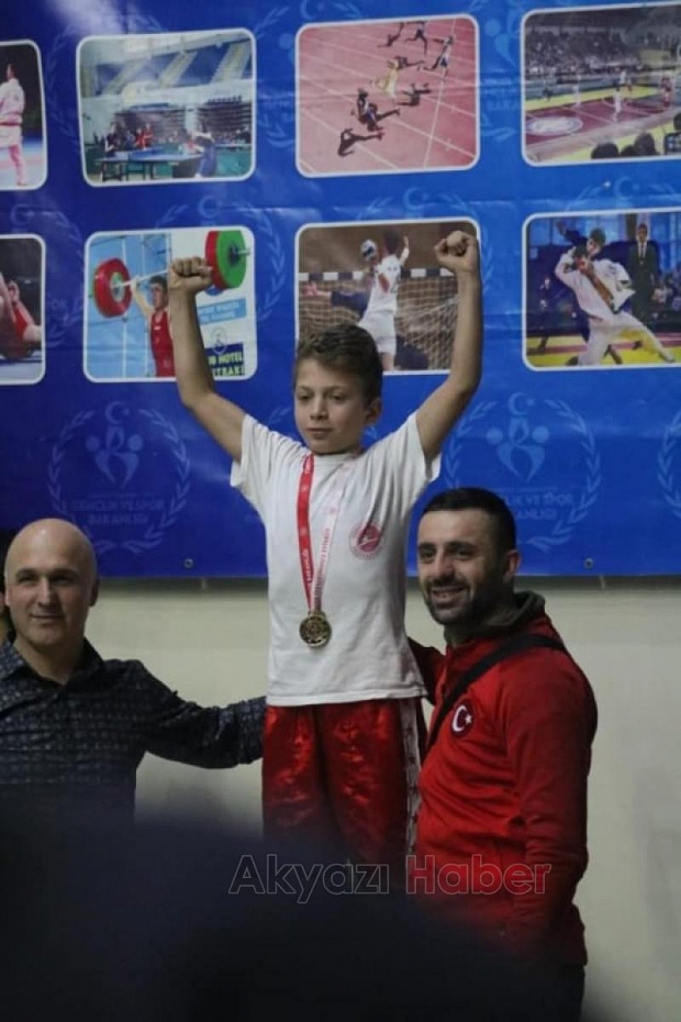 Akyazılı Kick Boks'çular Seçmelere damga vurdu