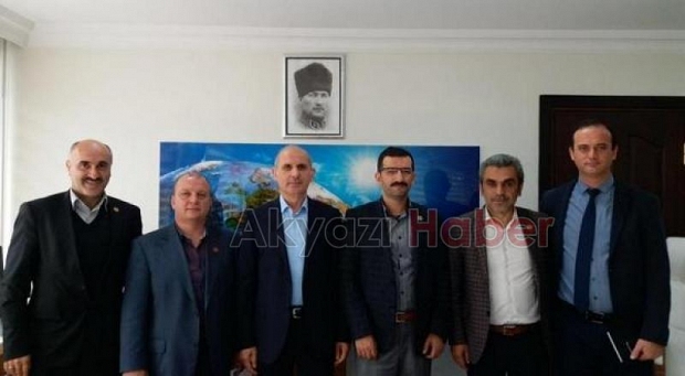 Akyazılı Muhtarlar Saski Müdürü Keleş'e Dert Yandılar