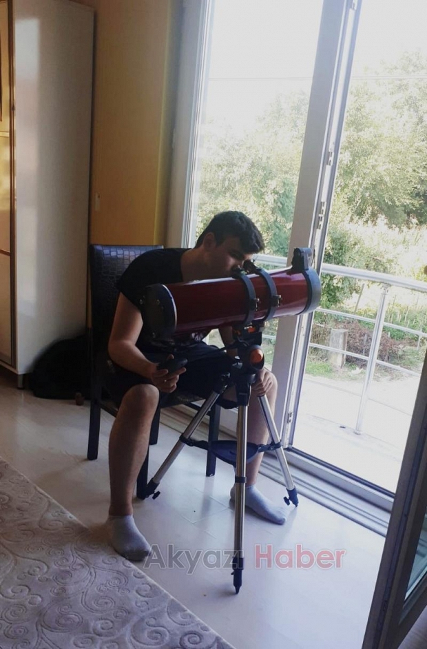 Akyazılı Öğrenci Bilim Sempozyumunda ilgi Odağı Oldu
