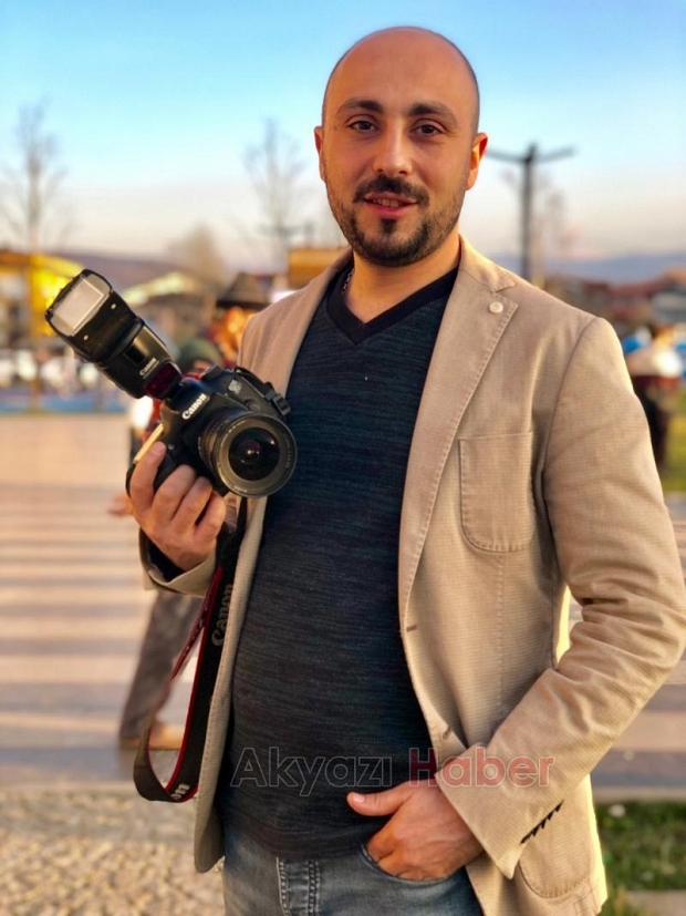 Akyazılı Ömer Kara Ödüle Doymuyor