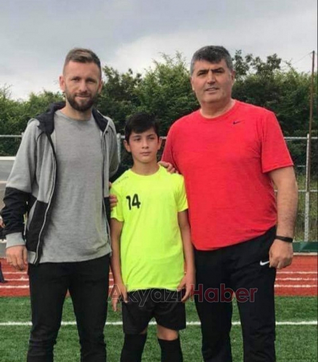 Akyazılı Özmert U14 Milli Takıma  çağrıldı