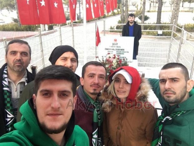 Akyazılı Tatangalardan Ömer Halisdemire ziyaret