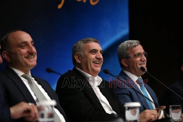 Akyazı’nın girişi yenilenecek