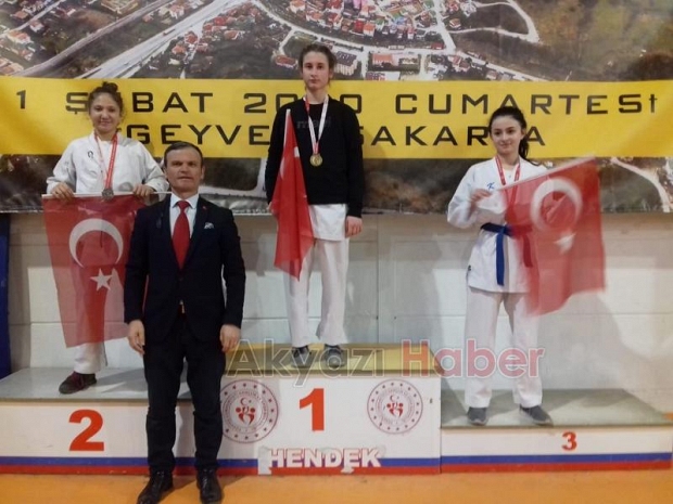 AKYAZIYA 12 ALTIN 1 GÜMÜŞ ve 10 BRONZ MADALYA