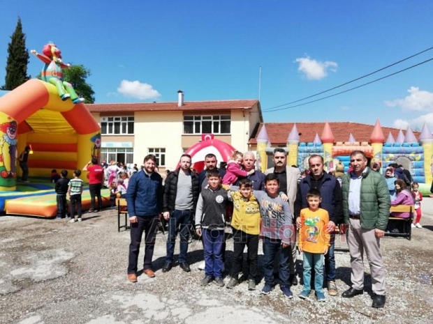 Alaağaçta Çocuk Şenliği düzenlendi