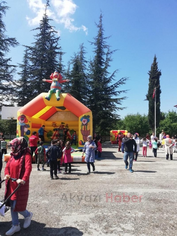 Alaağaçta Çocuk Şenliği düzenlendi