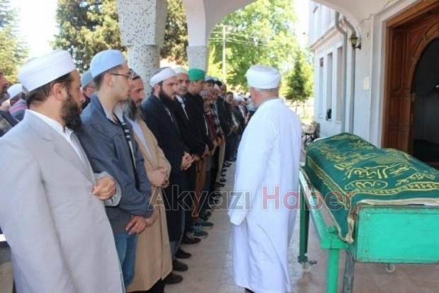 Ali Beşir Defnedildi