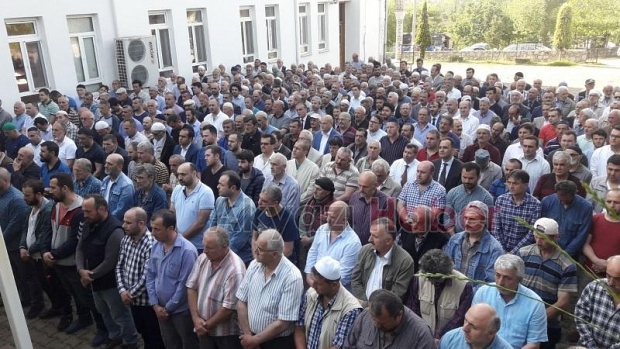 Ali Bostan Dualarla Defnedildi