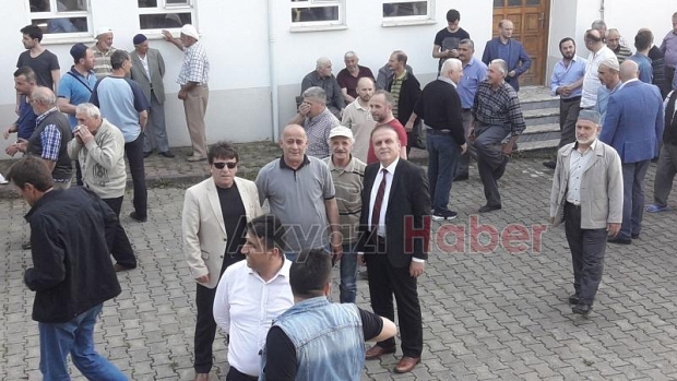 Ali Bostan Dualarla Defnedildi