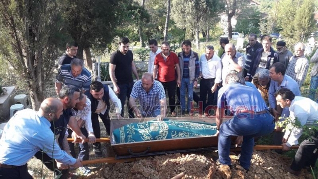 Ali Bostan Dualarla Defnedildi