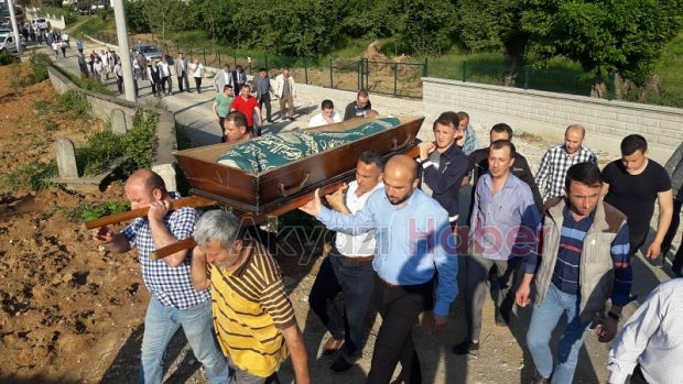 Ali Bostan Dualarla Defnedildi